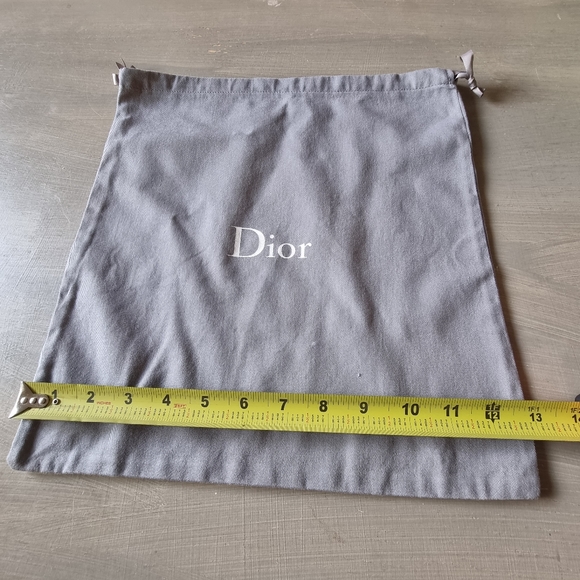 Christian Dior drawstring gray dustbag - Picture 2 of 3